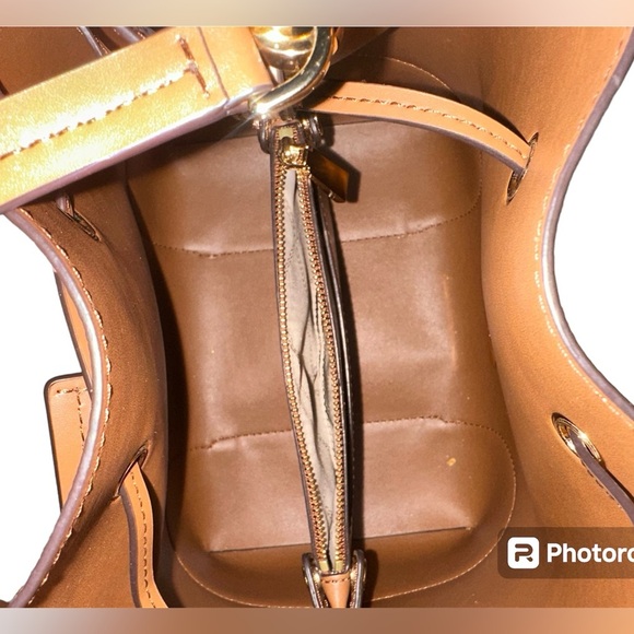 Michael Kors Mercer Bucket Handbag - Picture 7 of 7